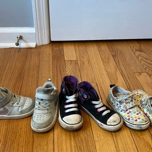 Bundle of 3 size 8t toddler sneakers.